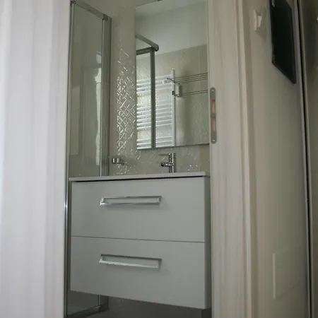 Mare Vicino Al Centro Apartman *